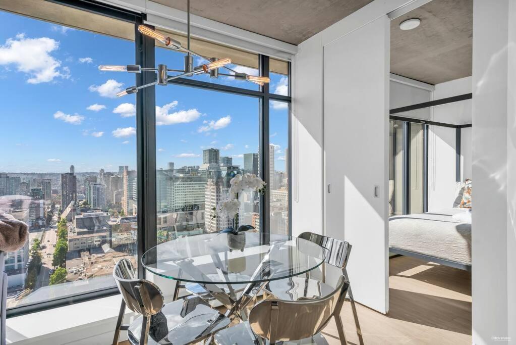 Skyview, 40Th Floor! 2Br Condo In Downtown Vancouver Kültér fotó